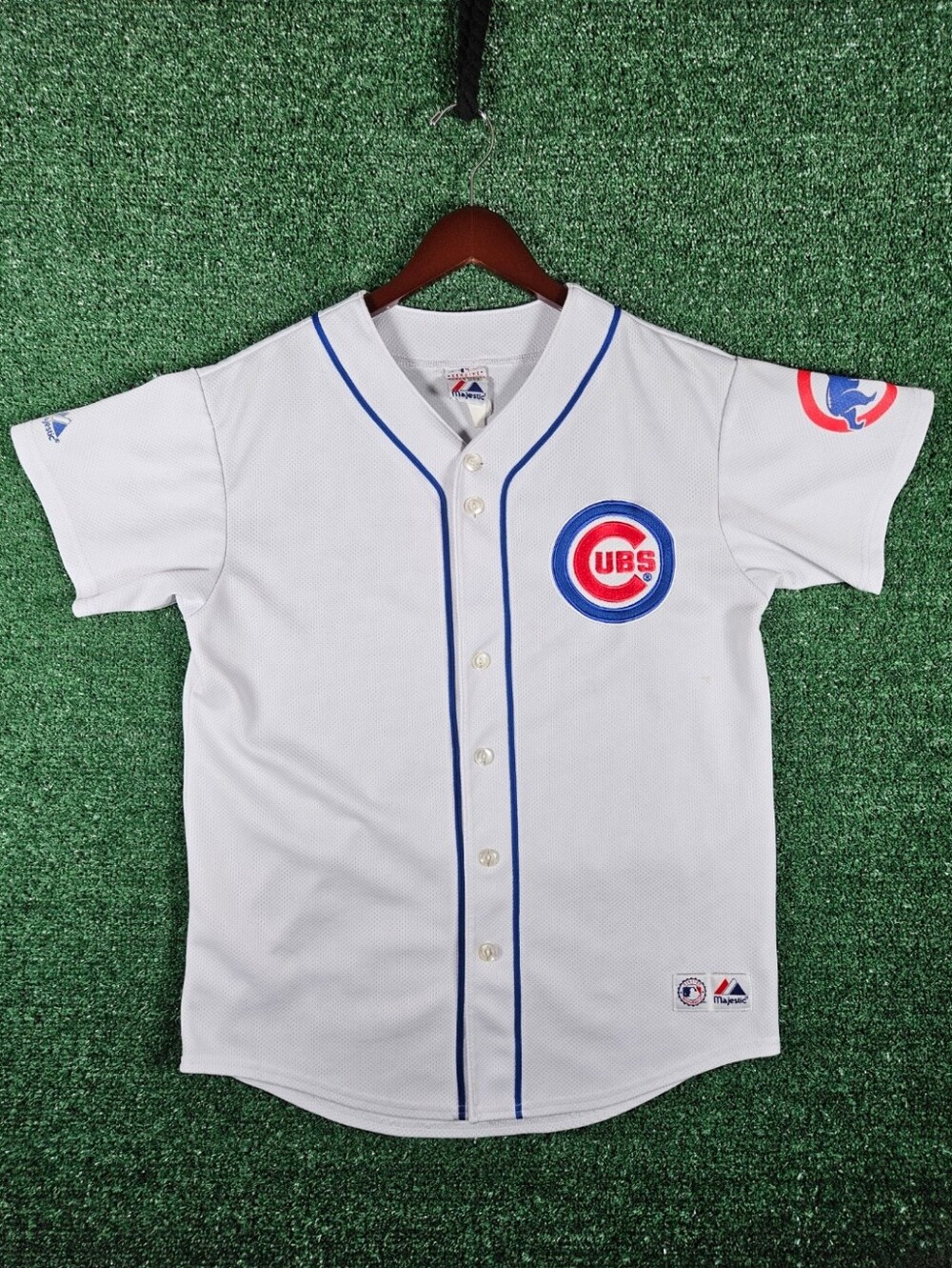 Official Majestic × Genuine Merchandise Chicago Cubs Baseball Jersey / Kids XL